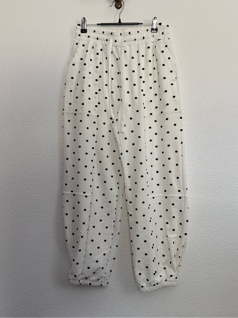 New Polka Dot Barrel Jogger Sweatpants White Black Small